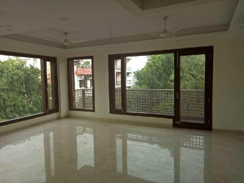3BHK Residential Apartment for Rent In Vesu, Surat
