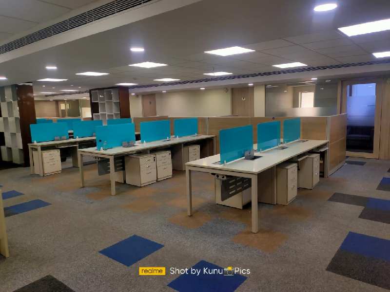 Furnished office with vast terrace for rent