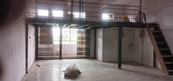 Industrial unit with loft for rent