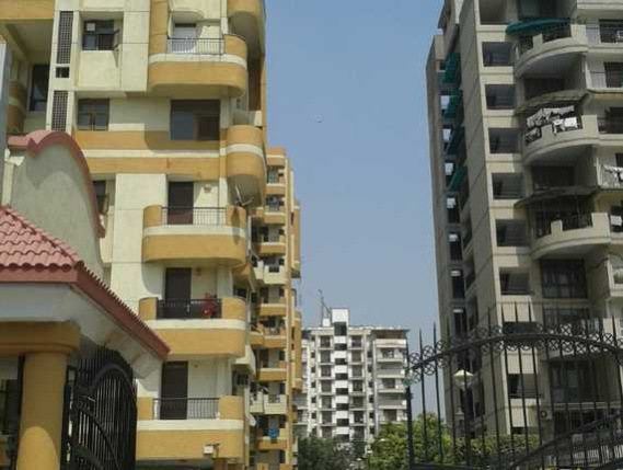 3 BHK Flats & Apartments for Sale in Sector 12, Dwarka, Delhi (1600 Sq.ft.)
