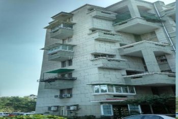4 BHK Flats & Apartments for Sale in Sector 12, Dwarka, Delhi (2200 Sq.ft.)