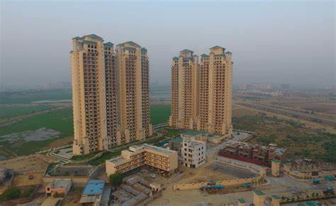 4 BHK Flats & Apartments for Sale in Gurgaon (2290 Sq.ft.)