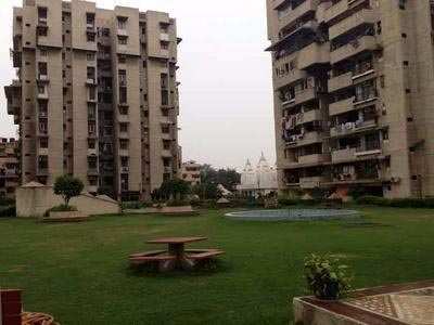 2 BHK Builder Floor For Sale In Om Vihar, Delhi
