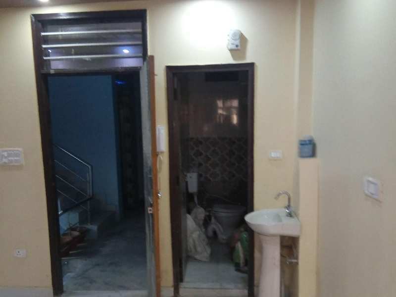 2 BHk  Apartment for Sale in Uttam Nagar, Delhi West