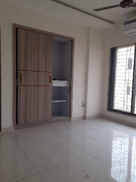 1 BHK Flats & Apartments for Sale in Anand Nagar, Mumbai (440 Sq.ft.)