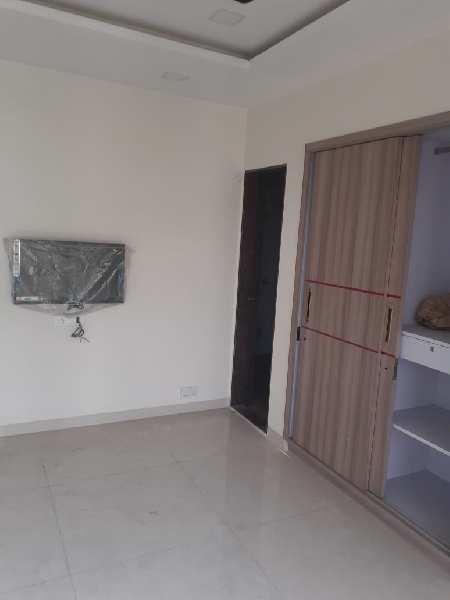 1 BHK Flats & Apartments for Sale in Anand Nagar, Mumbai (440 Sq.ft.)