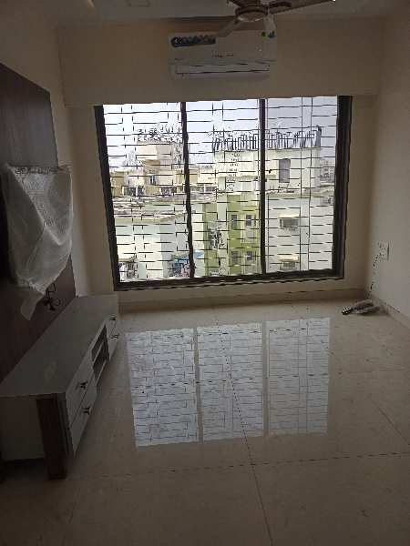 2 BHK Flats & Apartments for Sale in Anand Nagar, Mumbai (585 Sq.ft.)