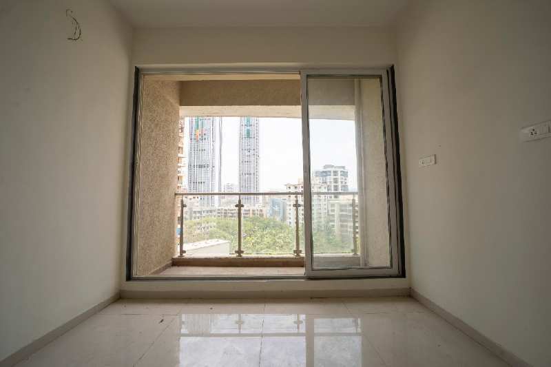 2.5 BHK FLAT FOR SALE AT BORIVALI EAST