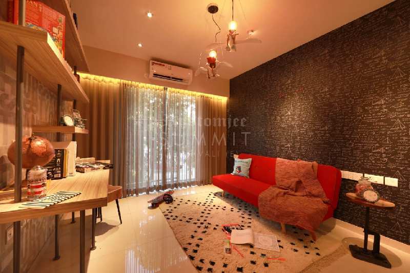 3BHK LUXURY FLAT FOR SALE IN BORIVALI EAST