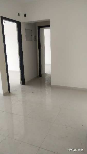 Ready 1.5 BHK flat for sale in Dahisar