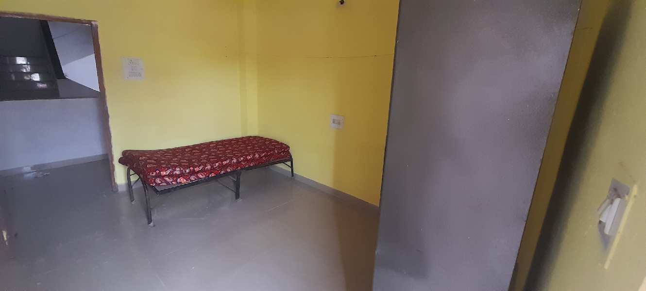 1 RK Builder Floor for Rent in Virat Nagar, Satna (750 Sq.ft.)