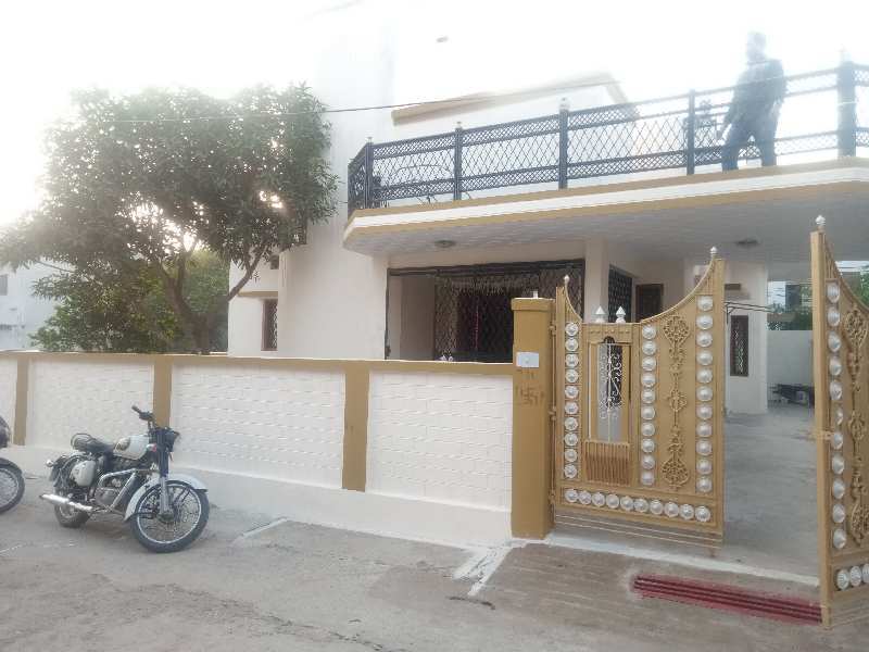 2 BHK Independent Villa For Rent at Mukhtiyarganj