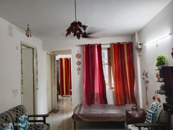 2bhk park facing fully furnished appartment for rent
