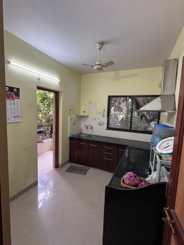 3 BHK flat available semi furnished rent