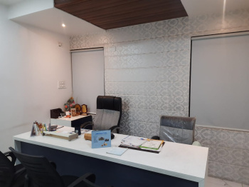 Commercial office space 800 square feet