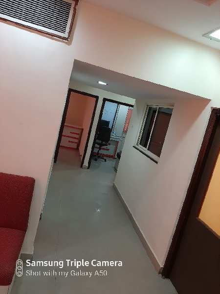 Commercial office 1000 square feet in dhantoli Nagpur