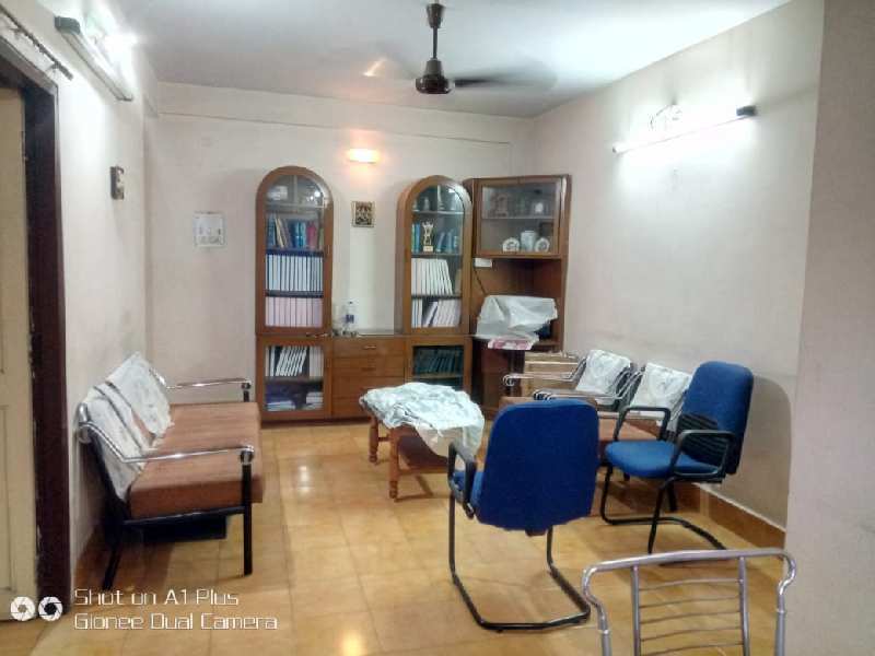 Laxmi Nagar 3 BHK flat for rent