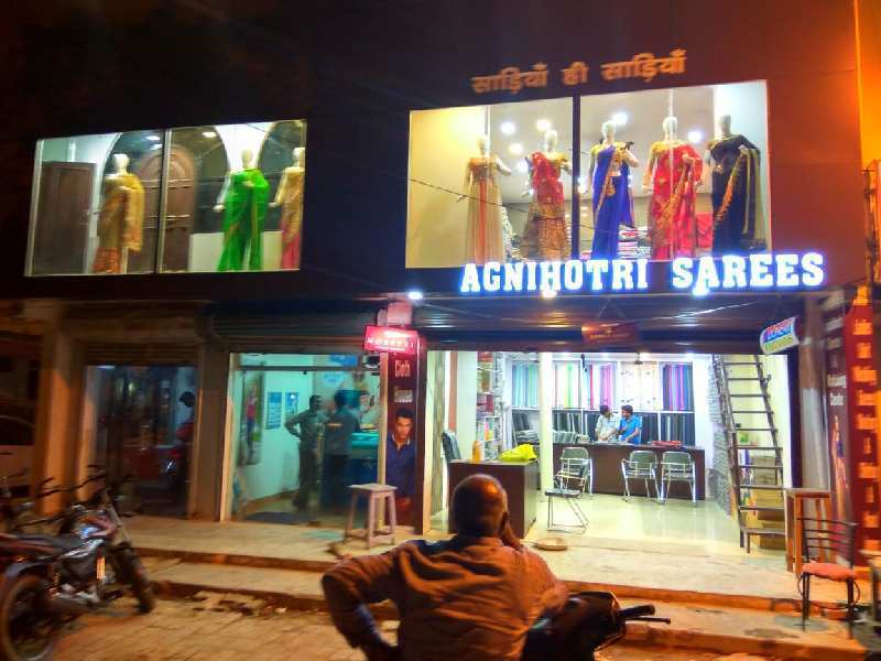 800 Sq.ft. Showrooms for Rent in Barra, Kanpur