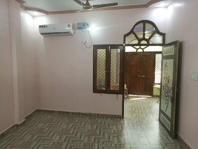 2400 Sq.ft. Office Space for Rent in Yashoda Nagar, Kanpur