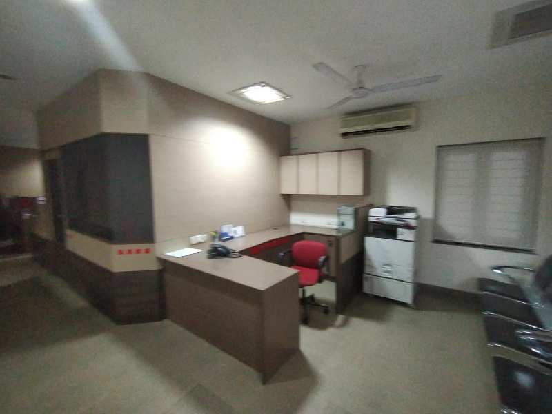 2470 Sq.ft. Office Space for Sale in Periamedu/periamet, Chennai