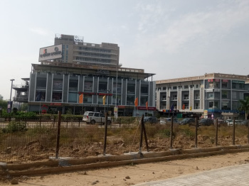 Commercial Shops for Sale in Sector 86, Gurgaon (1000 Sq.ft.)