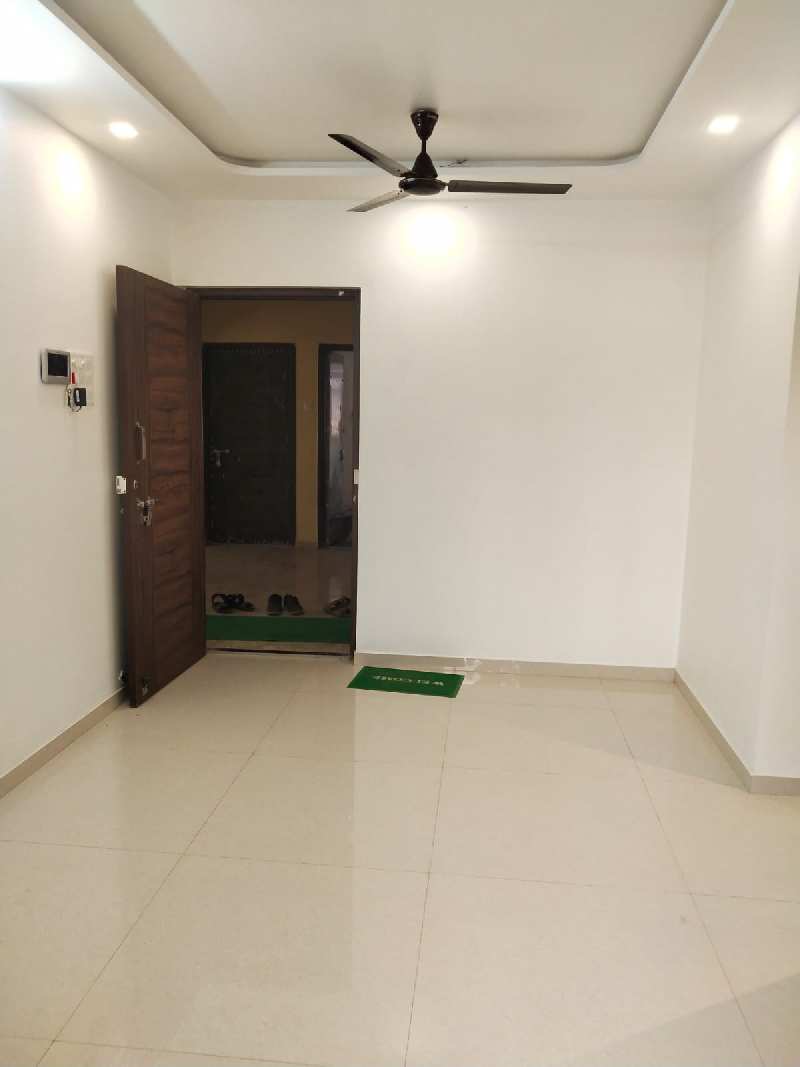 3 BHK Flats & Apartments for Sale in Virar West, Mumbai (1500 Sq.ft.)