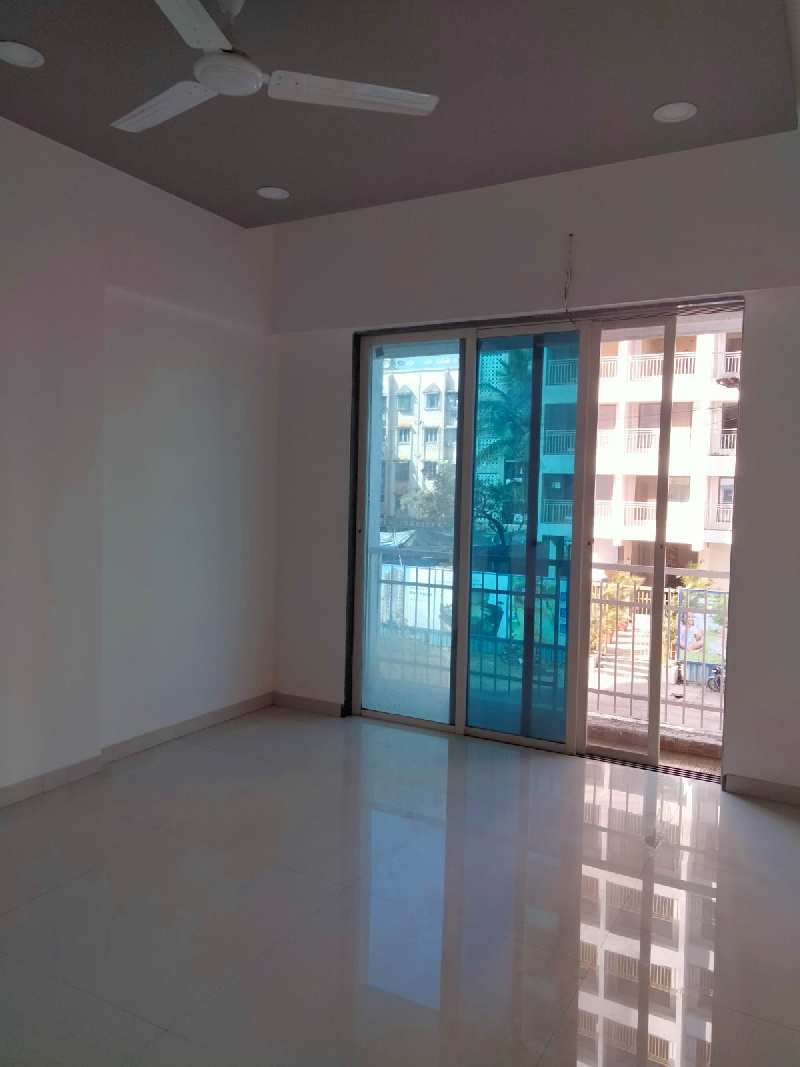 1 BHK Flats & Apartments for Sale in Virar West, Mumbai (860 Sq.ft.)