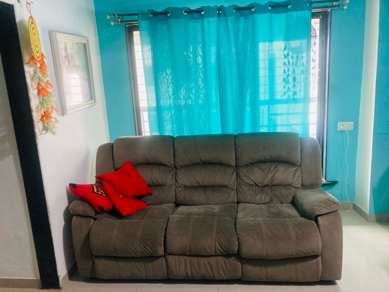 1 BHK Flats & Apartments for Sale in Virar West, Mumbai (750 Sq.ft.)