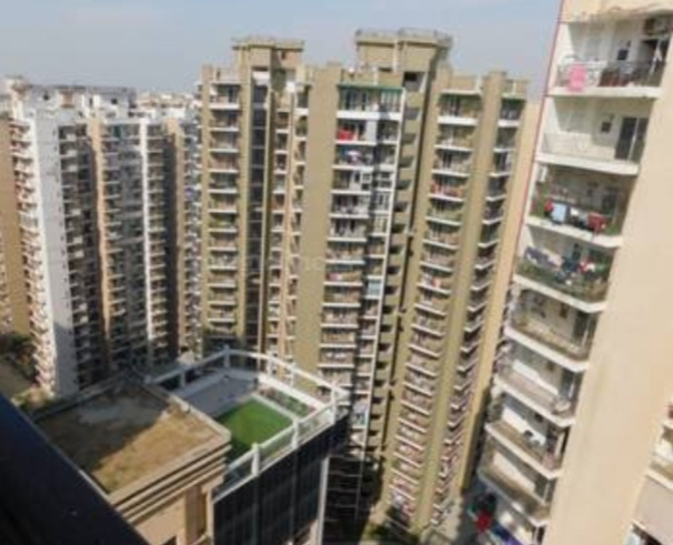 2 BHK Flats & Apartments for Sale in Sector 4, Greater Noida (1600 Sq.ft.)