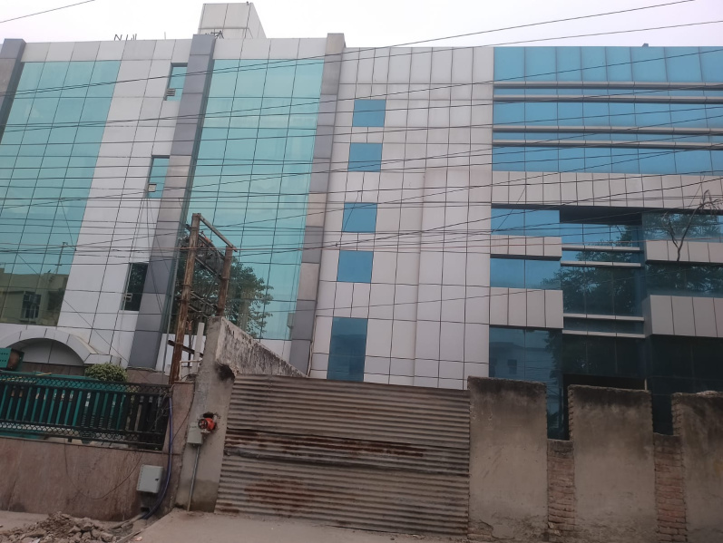 30000 Sq.ft. Factory / Industrial Building for Rent in Sector 3, Gurgaon