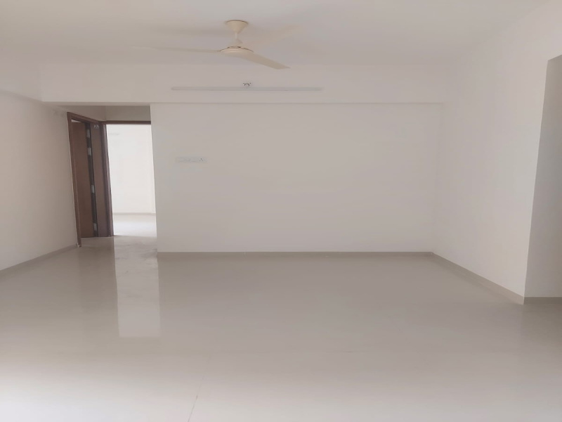 2 BHK Flats & Apartments for Rent in Kharadi, Pune (980 Sq.ft.)