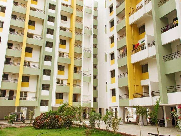 2 BHK Flats & Apartments for Rent in Wagholi, Pune (1060 Sq.ft.)