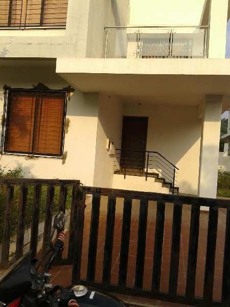 3 BHK Flats & Apartments for Sale in Wagholi, Pune (3300 Sq.ft.)