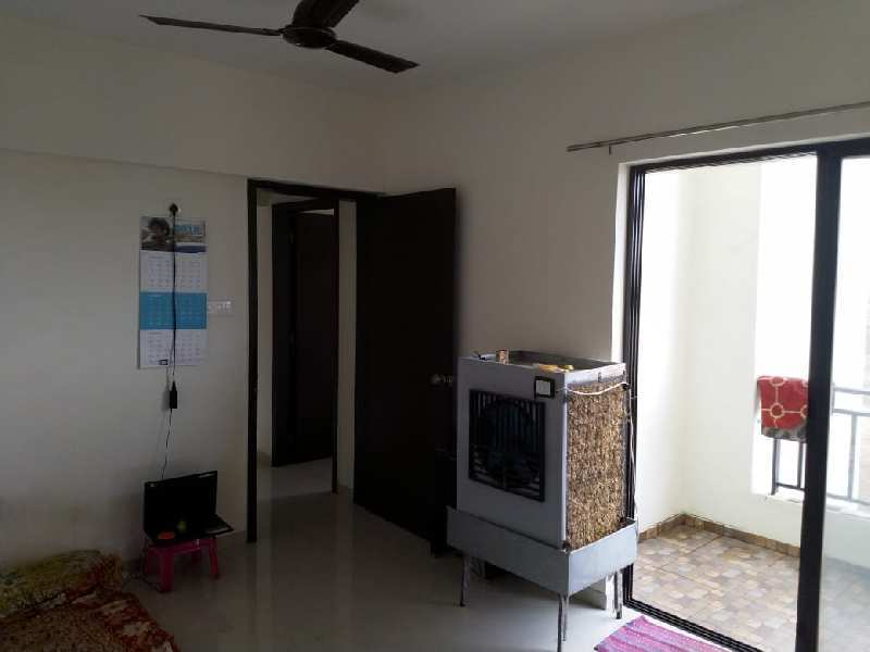2 BHK Flats & Apartments for Rent in Wagholi, Pune (1050 Sq.ft.)