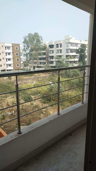 3 BHK Flats & Apartments for Sale in Bariatu Road, Ranchi (1250 Sq.ft.)