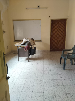 Unfurnished office space for rent.