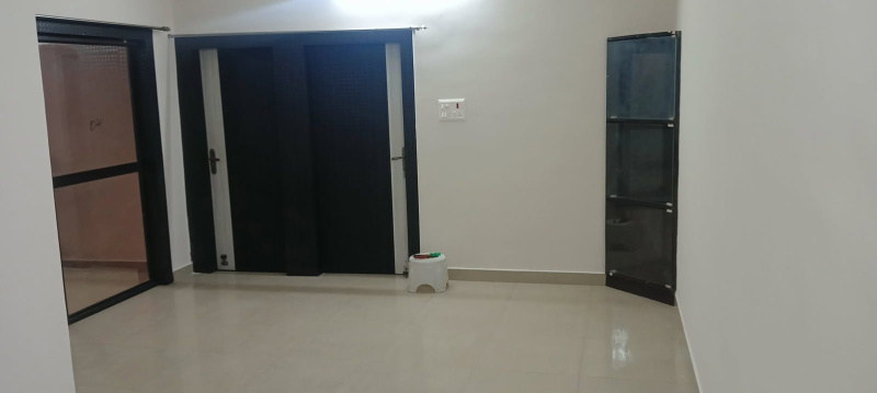 2bhk semi furnished  flat for rent.