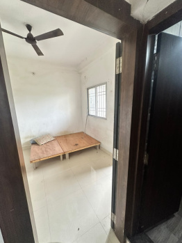 3 BHK Unfurnished Flat for Rent in Nivaranpur, Ranchi | 1400 Sq. Ft. | Family-Friendly Home