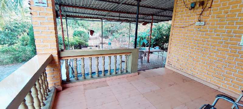 1 Acre ready Farmhouse for sale in Karjat with swimming pool.