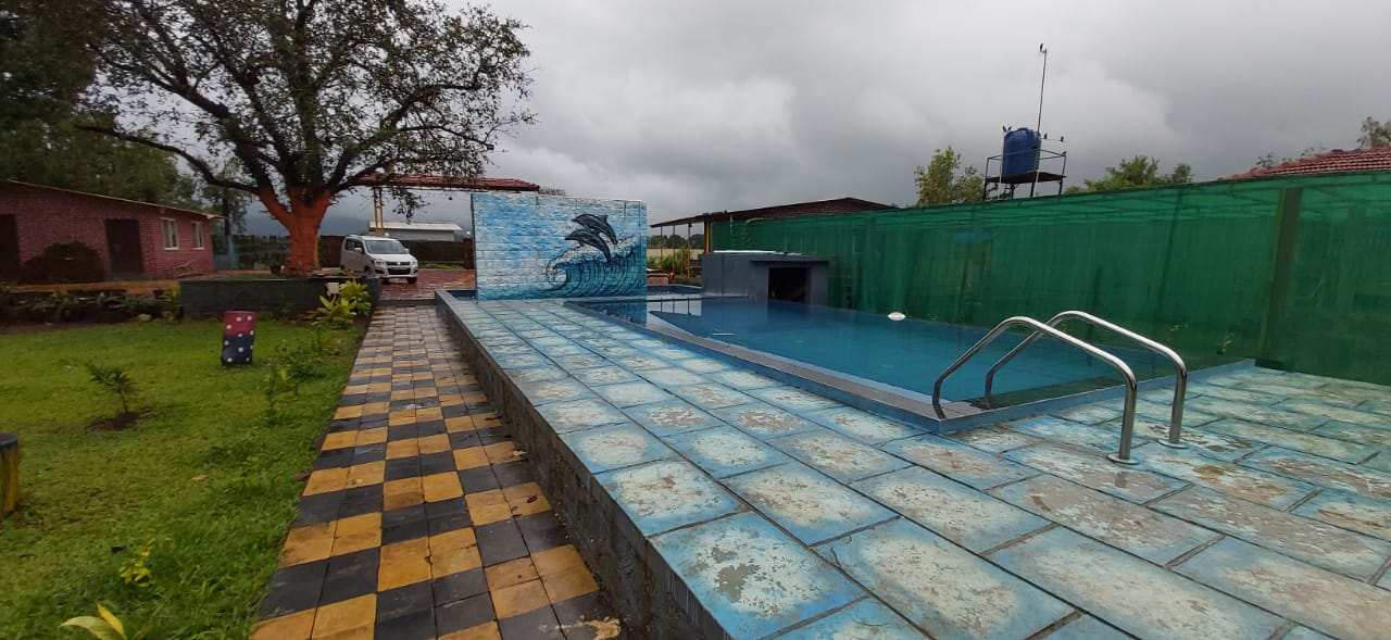 Well maintained Running Farmhouse cum resort for sale in karjat.