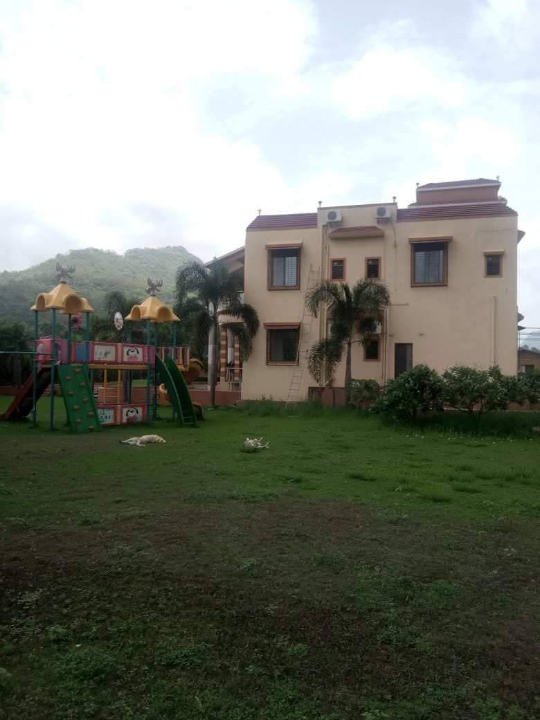 Rivertouch 360° Mountain View 8Bhk 3Acre Farmhouse for Sale 3km from Raddison Blu, Karjat.