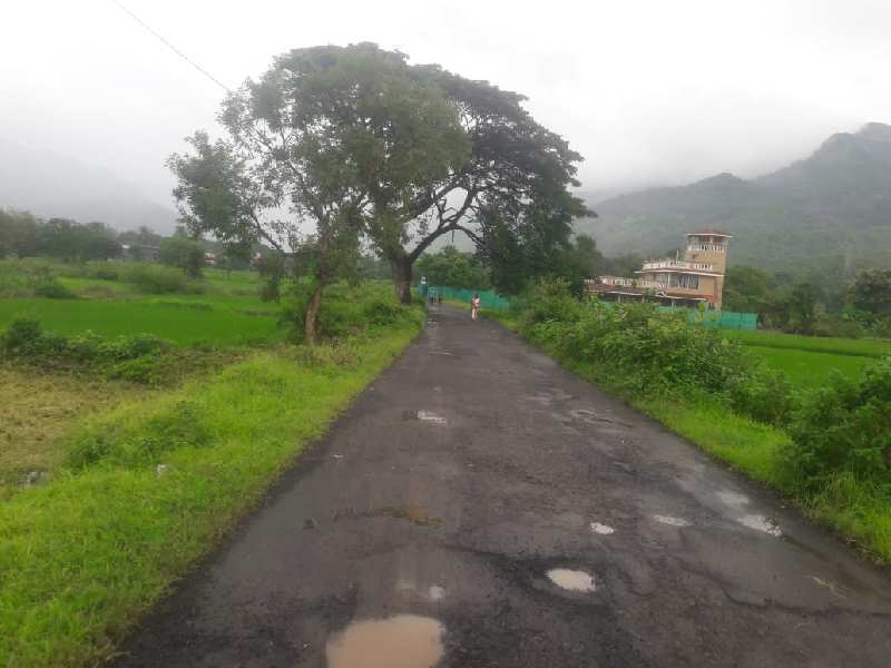Canal touch 28 gunthe agriculture land for sale at village Potal, Karjat.