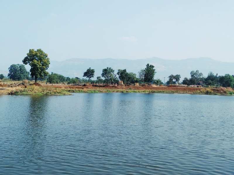 Lake touch 30 guntha agriculture land for sale at village Bhaliwadi, Karjat.