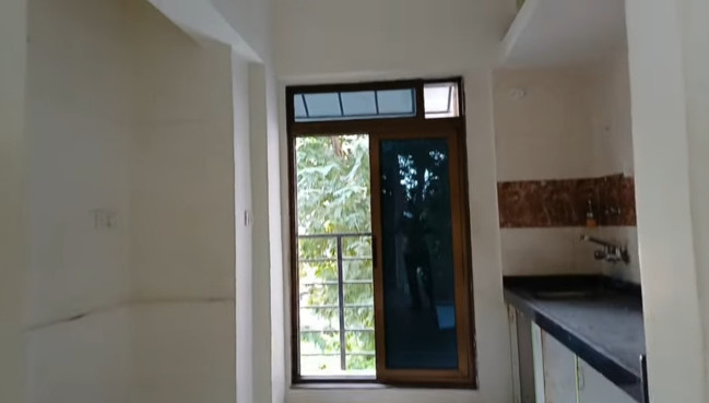 SPACIOUS 2 BHK -717 Sq.ft. CARPET FOR SALE/RENT -JUST 1 KM. FROM THANE STN. W.