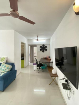 2 BHK Flats & Apartments for Rent in Owale, Thane (760 Sq.ft.)