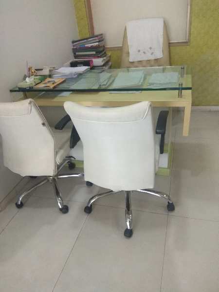 WELL FURNISHED & SPACIOUS 1050 Sft.CARPET (+ 1300 Sft. CARPET Private terrace with pantry) FURNISHED OFFICE JUST 3 KMS. FROM THANE STATION WEST.*