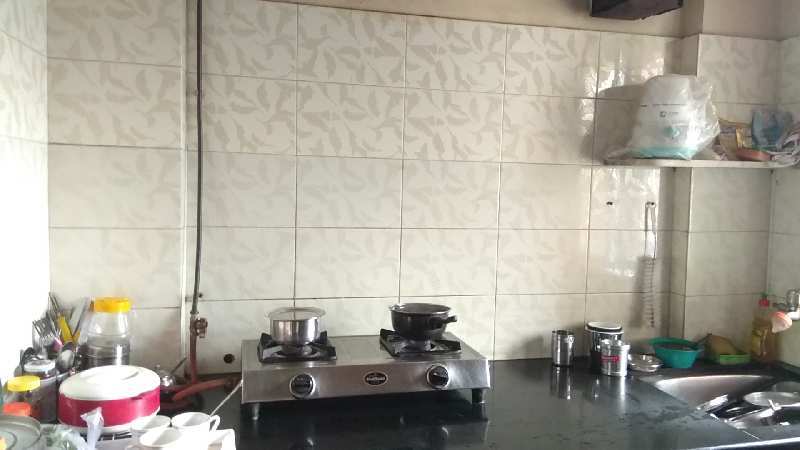 SEMIFURNISHED VASTU 1 BHK ON RENT IN A COMPLEX AT KASARVADAVLI, THANE WEST..