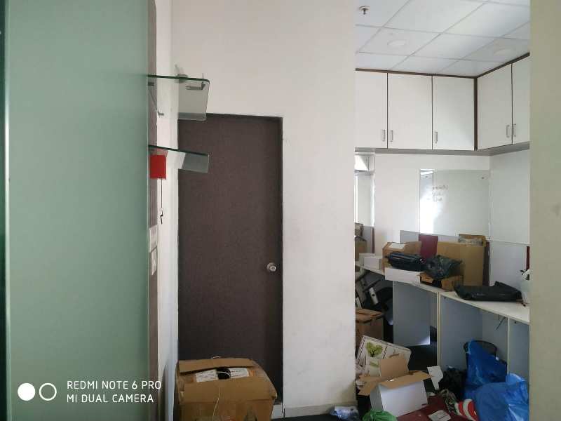 5293 Sq.ft. Office Space for Rent in SV Road, Mumbai