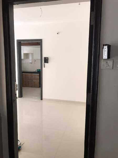 1 BHK Flats & Apartments for Rent in Goregaon West, Mumbai (585 Sq.ft.)