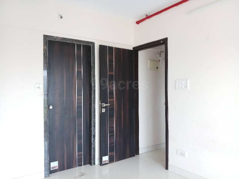 1 BHK Flats & Apartments for Sale in Chembur East, Mumbai (644 Sq.ft.)
